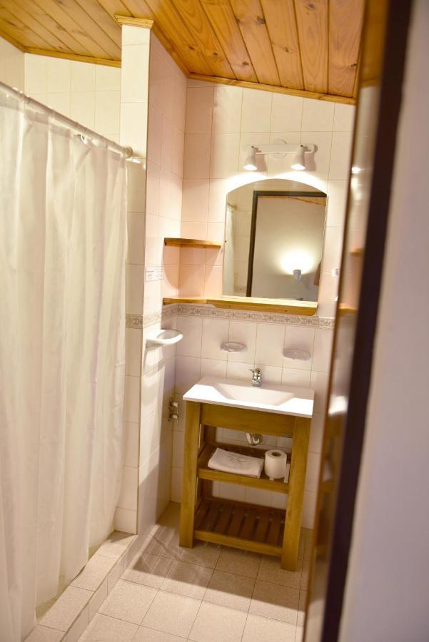 Latitud Cuarenta Inn *